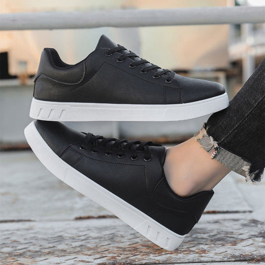 Lace-up Flat Shoes.
